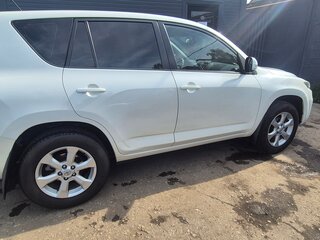 2011 Toyota RAV4 III (XA30) Рестайлинг, белый, 1650000 рублей, вид 5