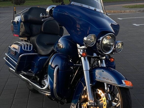2009 Harley-Davidson Electra Glide, синий, 700000 рублей - вид 10