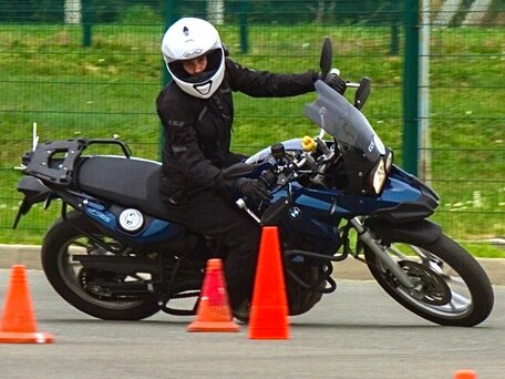 2011 BMW F 650 GS, синий, 510000 рублей, вид 4