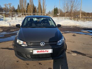 2013 Volkswagen Polo V, серый, 800000 рублей, вид 2