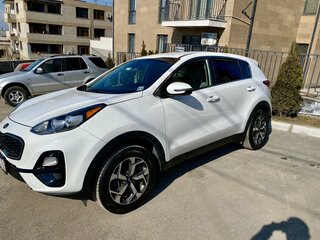 2019 Kia Sportage IV Рестайлинг, белый, 2400000 рублей, вид 3