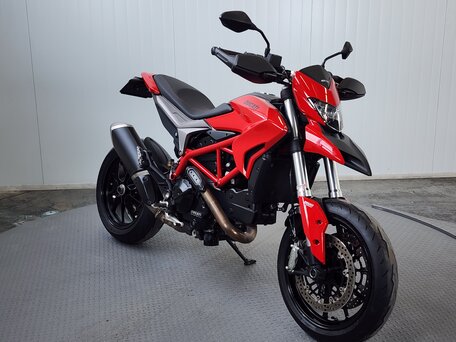 2013 Ducati Hypermotard, красный, 599000 рублей, вид 2
