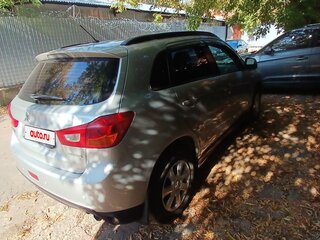 2012 Mitsubishi ASX I Рестайлинг, серебристый, 770000 рублей, вид 2
