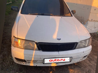 1996 Nissan Bluebird KD-SU14 XI (U14), белый, 150000 рублей, вид 3