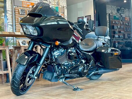 2021 Harley-Davidson Road Glide Special, чёрный, 2600000 рублей, вид 2