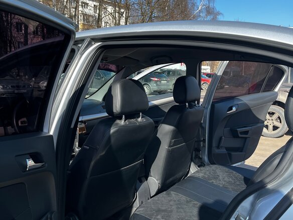 2008 Opel Astra H Рестайлинг, серебристый, 440000 рублей - вид 12