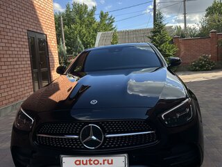 2022 Mercedes-Benz E-Класс 200 V (W213, S213, C238) Рестайлинг, чёрный, 5300000 рублей, вид 3
