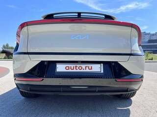 2021 Kia EV6 Long Range I, серый, 4100000 рублей, вид 5