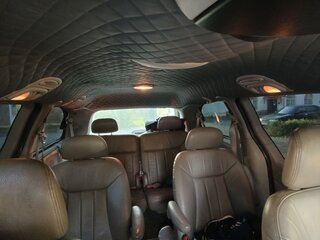 2001 Chrysler Town & Country IV, серебристый, 550000 рублей, вид 3
