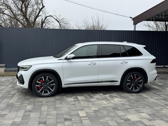 2023 Geely Monjaro I, белый, 3950000 рублей - вид 9