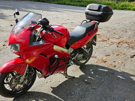 1998 Honda VFR 800, красный, 390000 рублей, вид 5