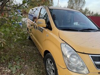 2012 Hyundai Grand Starex I, жёлтый, 800000 рублей, вид 4