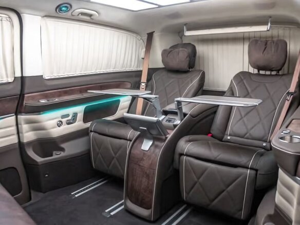 2024 Mercedes-Benz V-Класс Long 300 d длинный III (W447) Рестайлинг 2, чёрный, 29000000 рублей - вид 2