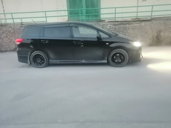 2009 Toyota Wish II, чёрный, 1280000 рублей - вид 3