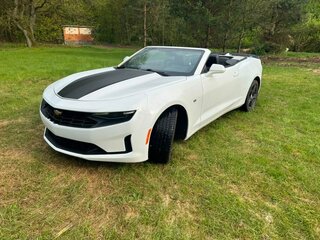 2018 Chevrolet Camaro VI Рестайлинг, белый, 2850000 рублей, вид 1