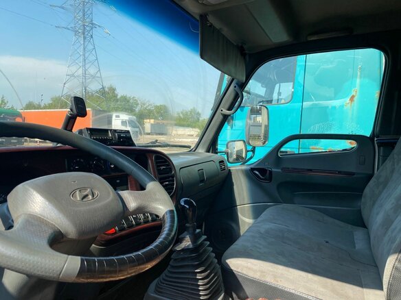 2017 Hyundai H350, белый, 2000000 рублей - вид 12