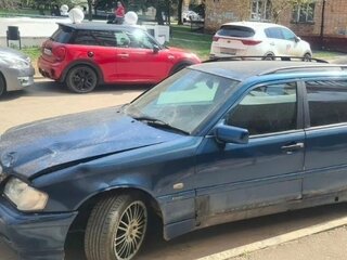 1998 Mercedes-Benz C-Класс 200 I (W202) Рестайлинг, синий, 169999 рублей, вид 1