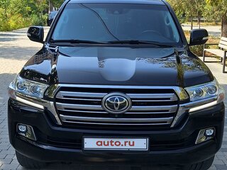 2016 Toyota Land Cruiser 200 Series Рестайлинг 2, чёрный, 6850000 рублей, вид 2