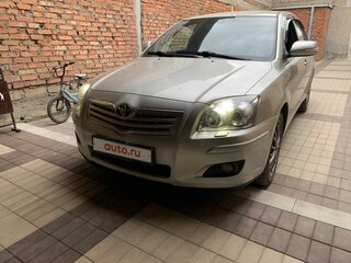 2007 Toyota Avensis II Рестайлинг, серебристый, 1000000 рублей, вид 2