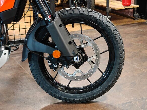 2026 KTM 390 Adventure X, оранжевый, 720000 рублей - вид 13