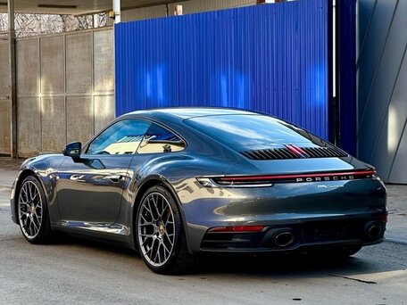 2021 Porsche 911 Carrera 4 VIII (992), серый, 13760059 рублей, вид 2