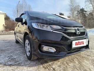 2017 Honda Fit III Рестайлинг, чёрный, 990000 рублей, вид 1