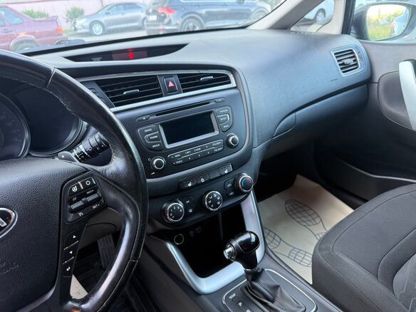 2015 Kia Ceed II Рестайлинг, серый, 940000 рублей - вид 7
