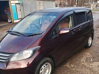 2011 Honda Freed I Рестайлинг, красный, 1120000 рублей, вид 1