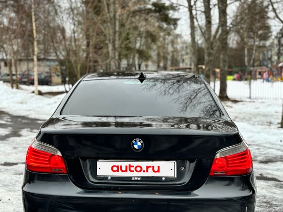2009 BMW 5 серии 520i V (E60/E61) Рестайлинг, чёрный, 1250000 рублей - вид 7