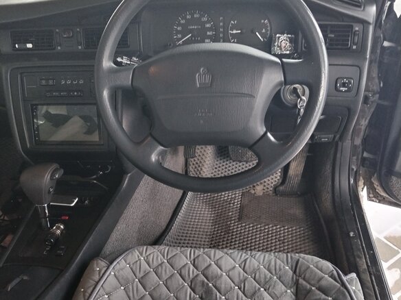 2000 Toyota Crown X (S150), чёрный, 1800000 рублей - вид 5