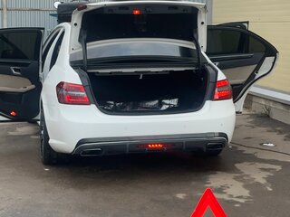 2012 Mercedes-Benz E-Класс 200 7G-Tronic IV (W212, S212, C207), белый, 1700000 рублей, вид 5