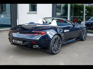 2025 Aston Martin DB12, синий, 36500000 рублей, вид 3