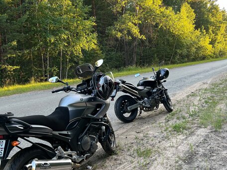 2005 Yamaha TDM900, серебристый, 480000 рублей, вид 5