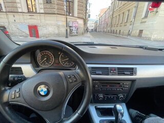 2010 BMW 3 серии 320i V (E90/E91/E92/E93) Рестайлинг, белый, 1100000 рублей, вид 3