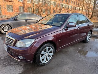 2007 Mercedes-Benz C-Класс 230 III (W204), красный, 1100000 рублей, вид 3