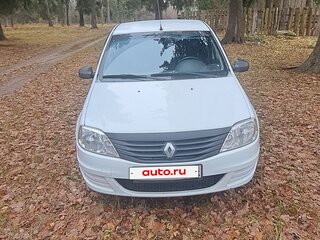 2014 Renault Logan I Рестайлинг, белый, 325000 рублей, вид 1