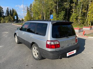 2001 Subaru Forester I Рестайлинг, серебристый, 600000 рублей, вид 5