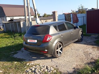 2010 Kia Ceed I Рестайлинг, серебристый, 850000 рублей, вид 4
