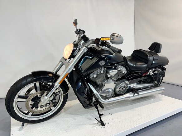 2012 Harley-Davidson V-Rod Muscle, чёрный, 940000 рублей - вид 6