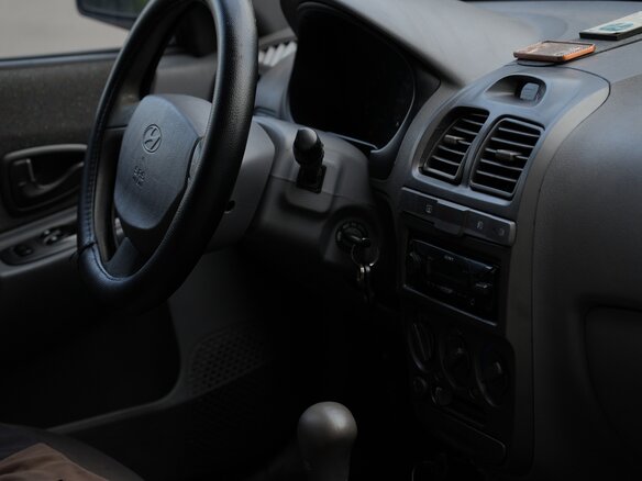 2005 Hyundai Accent ТагАЗ II, серебристый, 250000 рублей - вид 23