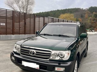 2006 Toyota Land Cruiser 100 Series Рестайлинг 2, зелёный, 5000000 рублей, вид 1
