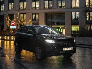 2023 Geely Atlas Pro, чёрный, 2363993 рублей, вид 2