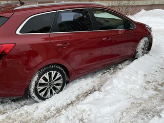 2015 Kia Ceed II Рестайлинг, красный, 800000 рублей, вид 2