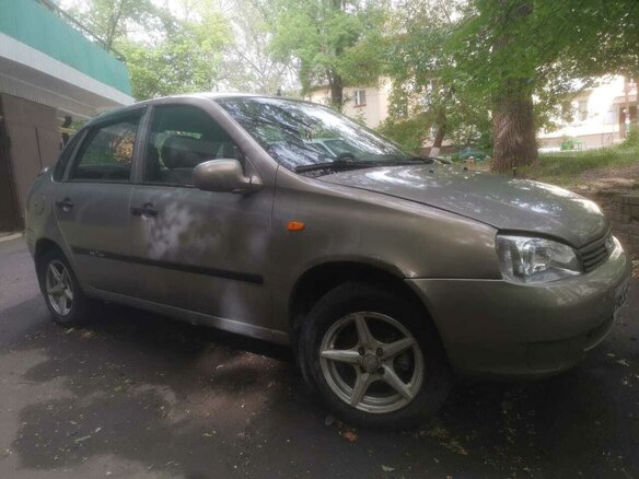 2005 Lada (ВАЗ) Kalina I, бежевый, 250000 рублей