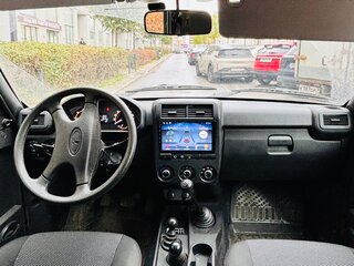 2025 Lada (ВАЗ) Niva Legend I, серебристый, 1100000 рублей, вид 3