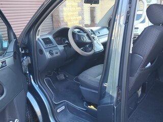 2007 Volkswagen Multivan T5, серый, 1800000 рублей, вид 5