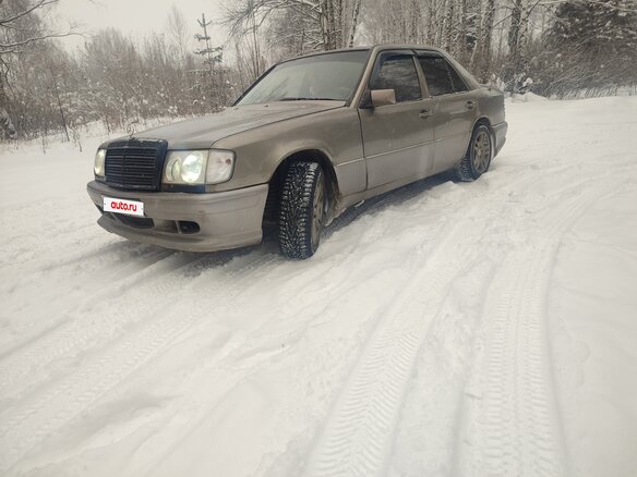 1989 Mercedes-Benz W124 250, серый, 470000 рублей