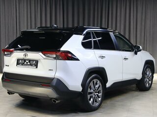 2020 Toyota RAV4 V (XA50), белый, 3199000 рублей, вид 2