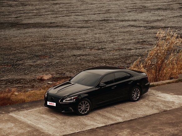 2012 Lexus LS 460 IV Рестайлинг 2, чёрный, 3100000 рублей - вид 2