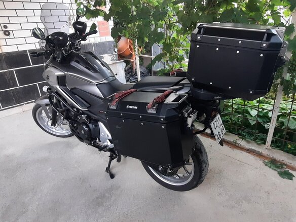 2017 Honda NC 750X, серый, 985000 рублей - вид 2